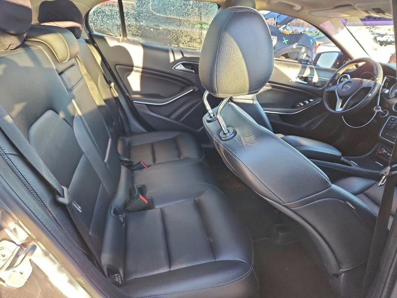 Photo 10 from auction – 2015 MERCEDES-BENZ GLA with VIN WDCTG4EB8FJ183820