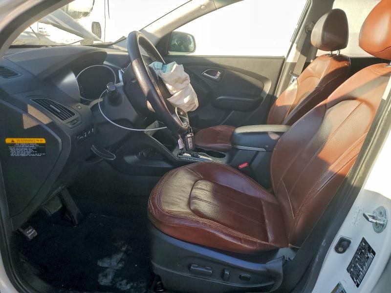 Photo 7 from auction – 2013 HYUNDAI TUCSON GLS with VIN KM8JUCAC2DU558686