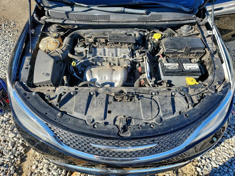 Photo 11 from auction – 2015 CHRYSLER 200 LIMITE with VIN 1C3CCCAB7FN616140