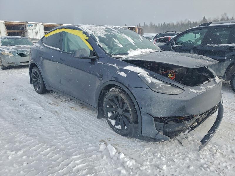 Photo 4 from auction – 2022 TESLA MODEL Y with VIN 7SAYGDEE5NF537209