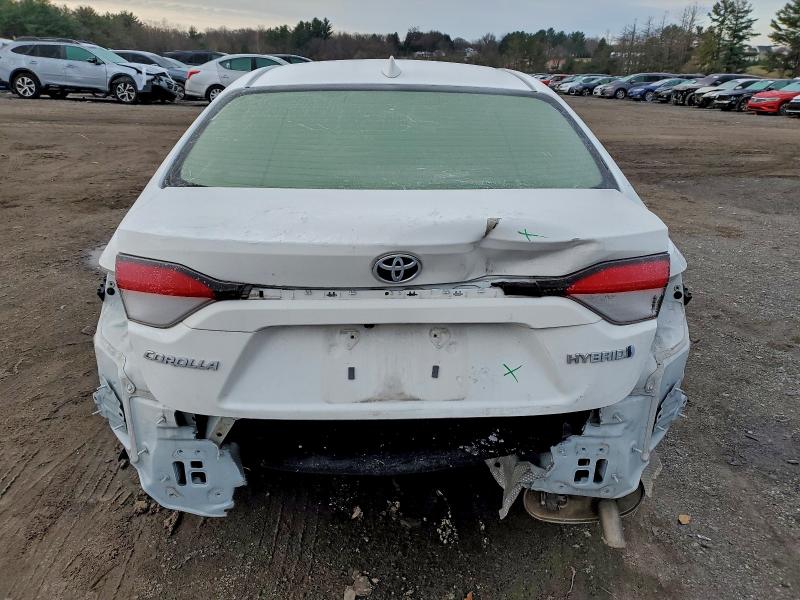 Photo 6 from auction – 2022 TOYOTA COROLLA LE with VIN JTDEAMDE5NJ038891