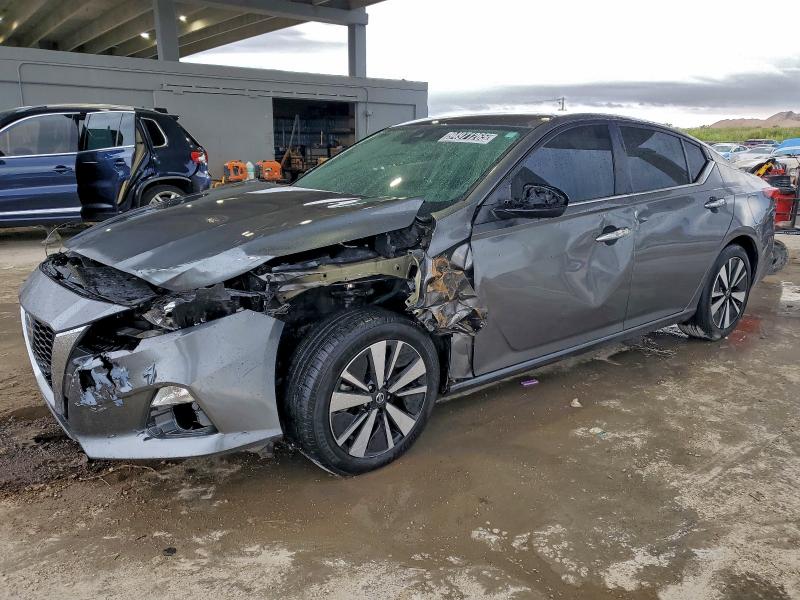 NISSAN ALTIMA SV 2021 with VIN 1N4BL4DV7MN360393 - Photo from auction