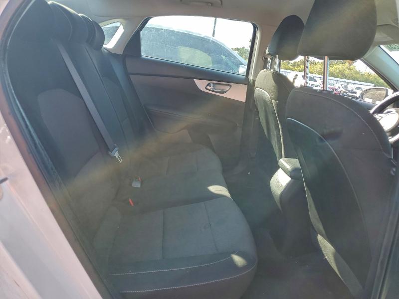 Photo 10 from auction – 2023 KIA FORTE LX with VIN 3KPF24AD5PE586645