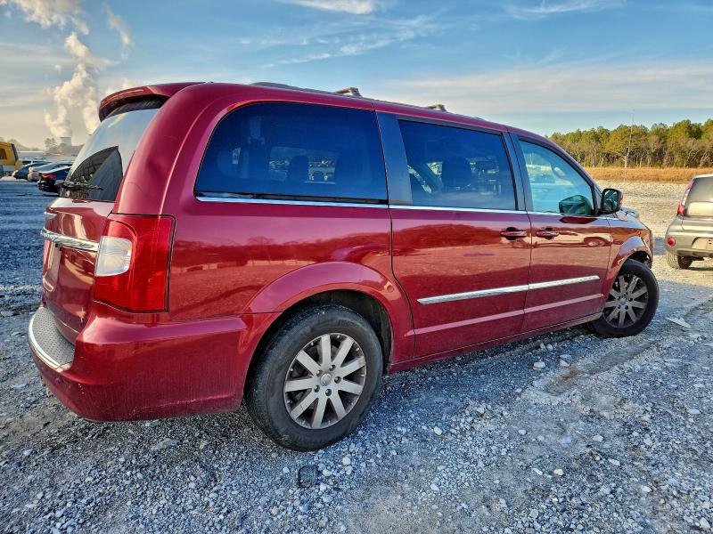 Photo 3 from auction – 2014 CHRYSLER TOWN & COU with VIN 2C4RC1BG2ER343131