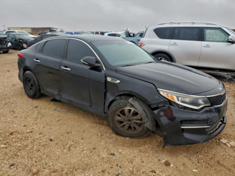 Photo 4 from auction – 2016 KIA OPTIMA with VIN 5XXGT4L11GG091712