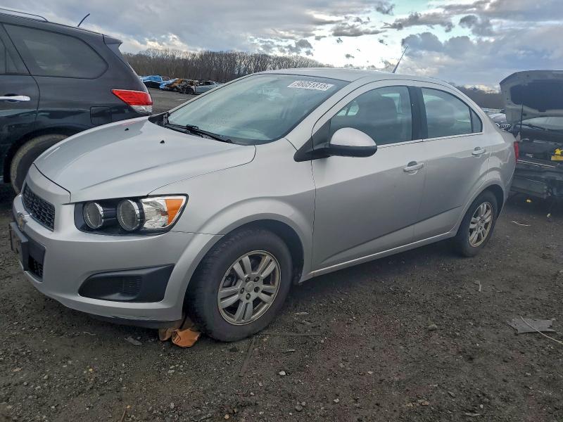 CHEVROLET SONIC LT 2014 with VIN 1G1JC5SG0E4121056 - Photo from auction