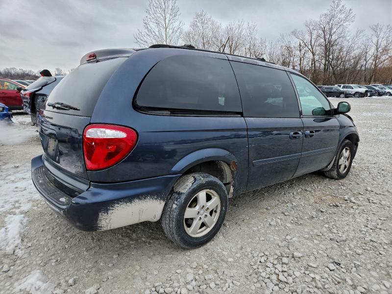 Photo 3 from auction – 2007 DODGE GRAND CARA with VIN 2D4GP44L97R159611