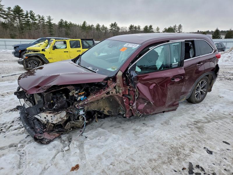 TOYOTA HIGHLANDER 2019 with VIN 5TDBZRFH1KS712386 - Photo from auction