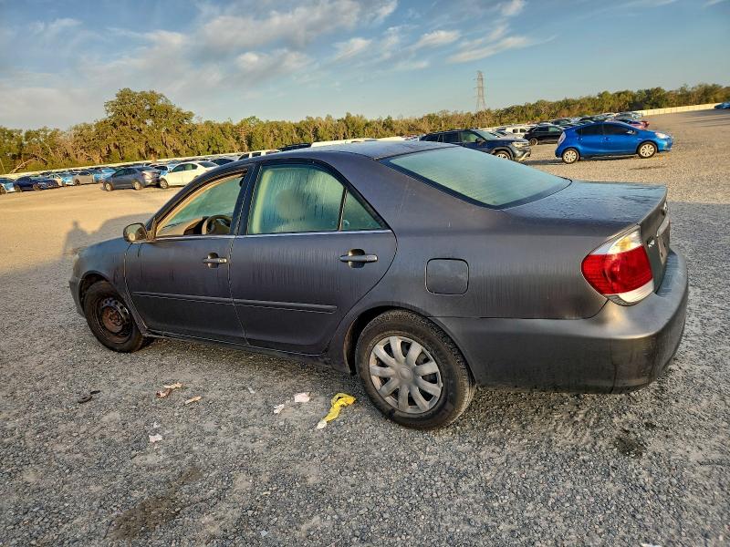Photo 2 from auction – 2005 TOYOTA CAMRY LE with VIN 4T1BE32K55U971372