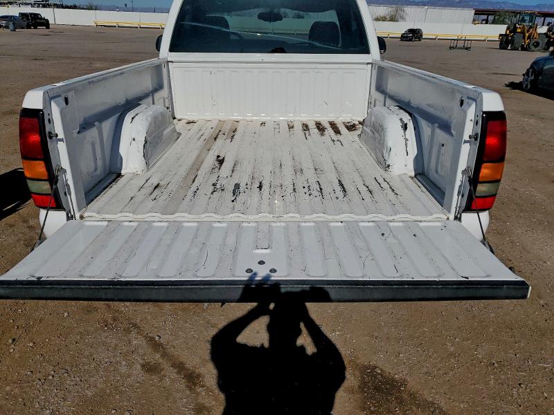 Photo 10 from auction – 2007 GMC NEW SIERRA with VIN 3GTEC14X67G154146