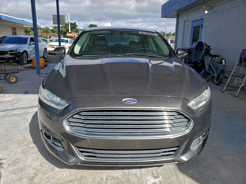 Photo 5 from auction – 2016 FORD FUSION SE with VIN 3FA6P0HD0GR175068