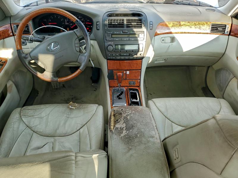 Photo 8 from auction – 2002 LEXUS LS 430 with VIN JTHBN30F320063045