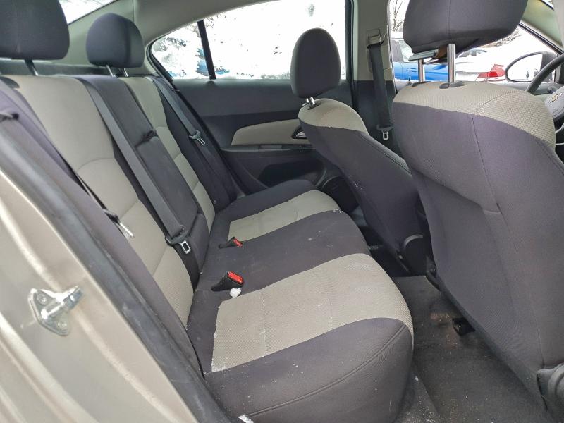 Photo 10 from auction – 2012 CHEVROLET CRUZE LS with VIN 1G1PC5SH6C7300054
