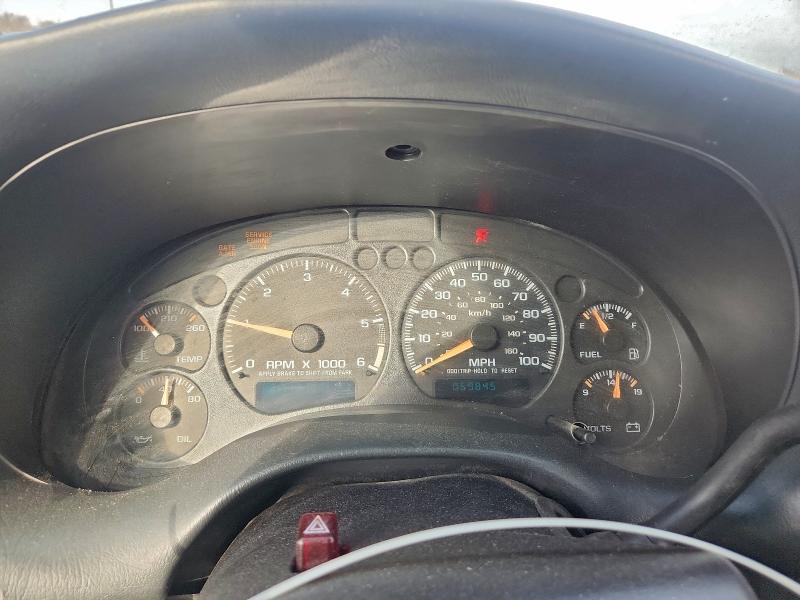 Photo 9 from auction – 2004 CHEVROLET BLAZER with VIN 1GNCS13X14K115195