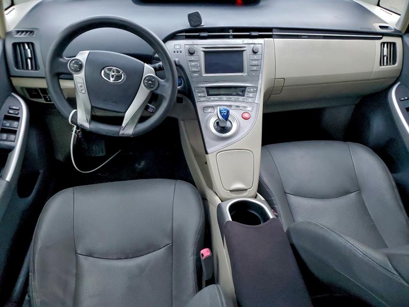 Photo 8 from auction – 2015 TOYOTA PRIUS with VIN JTDKN3DU6F1913583