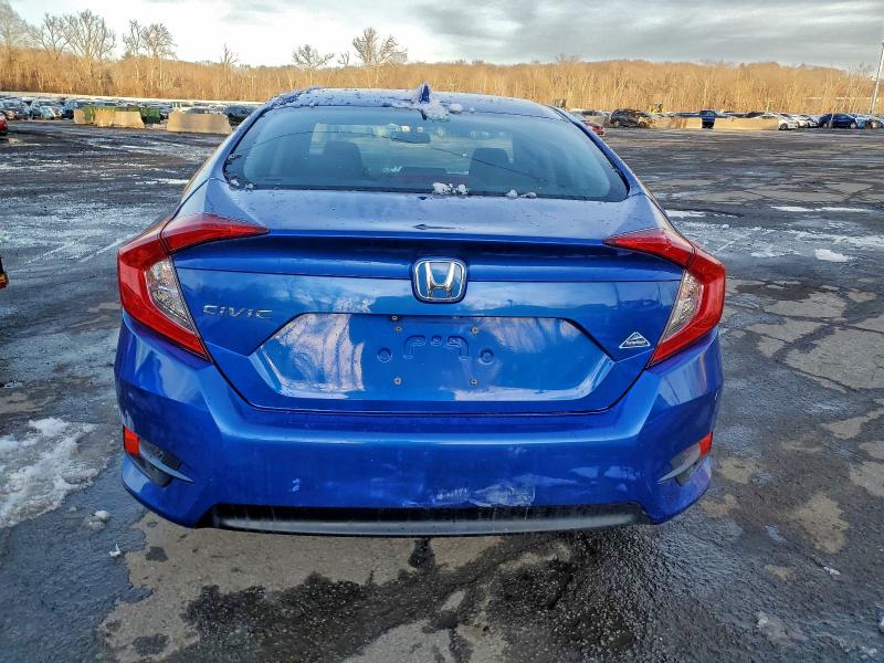 Photo 6 from auction – 2017 HONDA CIVIC EX with VIN 19XFC2F74HE216664