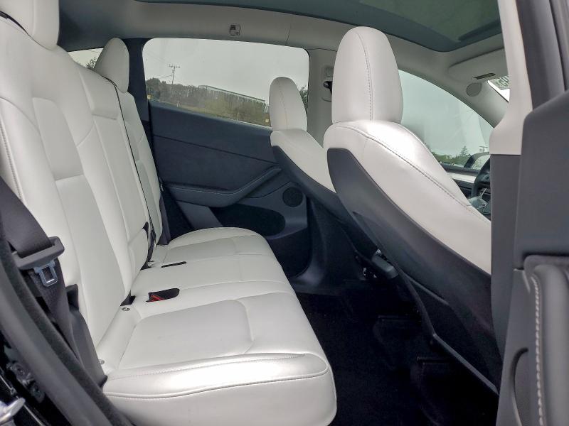 Photo 10 from auction – 2023 TESLA MODEL Y with VIN 7SAYGDEF4PF962660