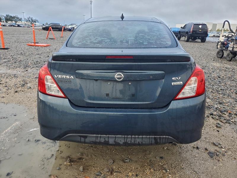 Photo 6 from auction – 2017 NISSAN VERSA S with VIN 3N1CN7AP2HL816907