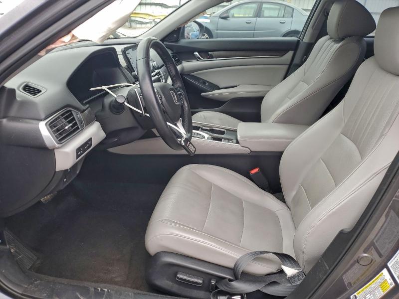 Photo 7 from auction – 2018 HONDA ACCORD TOU with VIN 1HGCV2F90JA003073