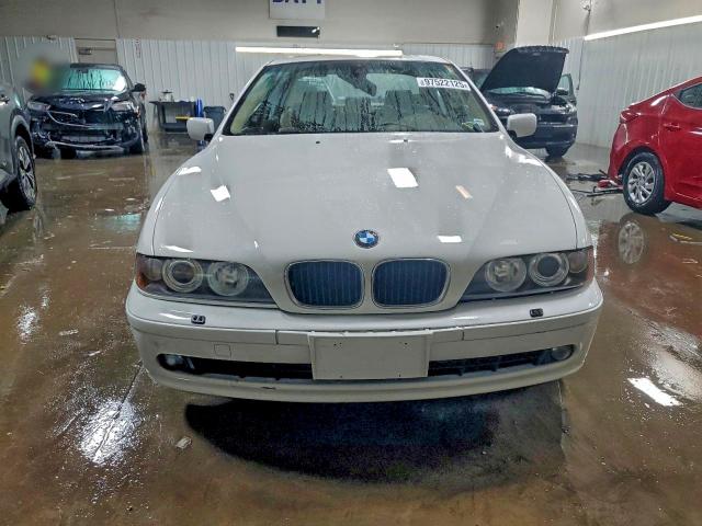 Photo 5 from auction – 2001 BMW 530 I AUTO with VIN WBADT63491CF06887