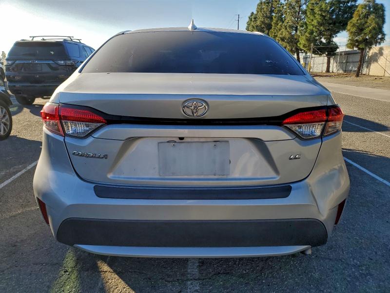 Photo 6 from auction – 2021 TOYOTA COROLLA with VIN 5YFEPMAE1MP271132
