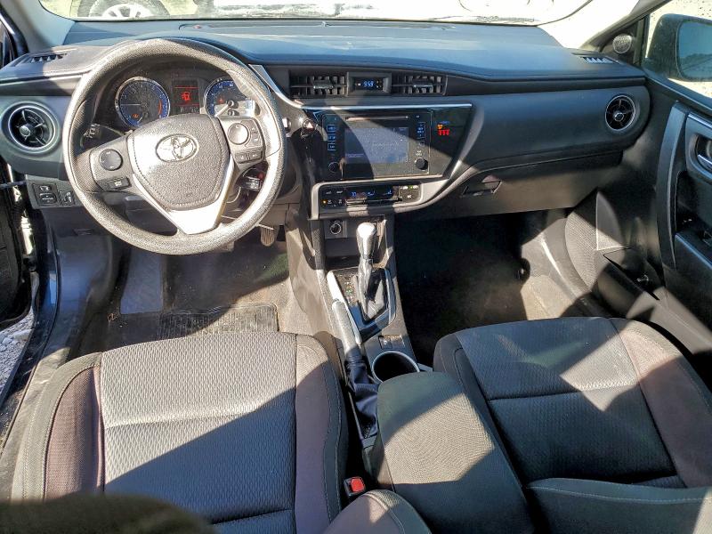 Photo 8 from auction – 2018 TOYOTA COROLLA L with VIN 5YFBURHEXJP798581
