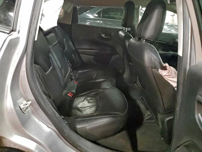 Photo 11 from auction – 2019 JEEP COMPASS LI with VIN 3C4NJDCB9KT639376