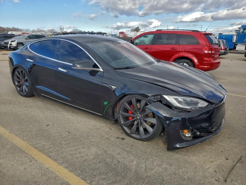 Photo 4 from auction – 2017 TESLA MODEL S with VIN 5YJSA1E41HF183994