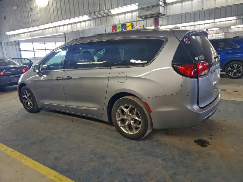 Photo 2 from auction – 2018 CHRYSLER PACIFICA L with VIN 2C4RC1GG8JR320794