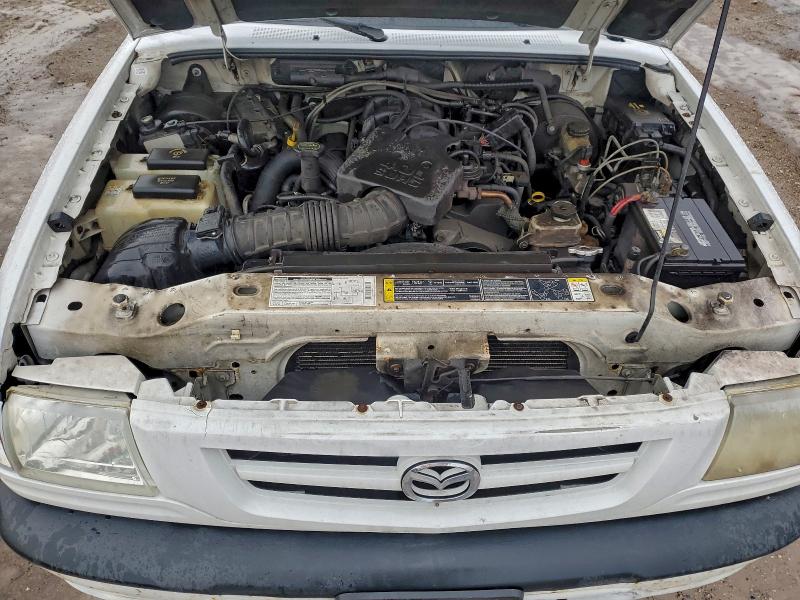 Photo 11 from auction – 2001 MAZDA B4000 CAB with VIN 4F4YR16E81TM27788