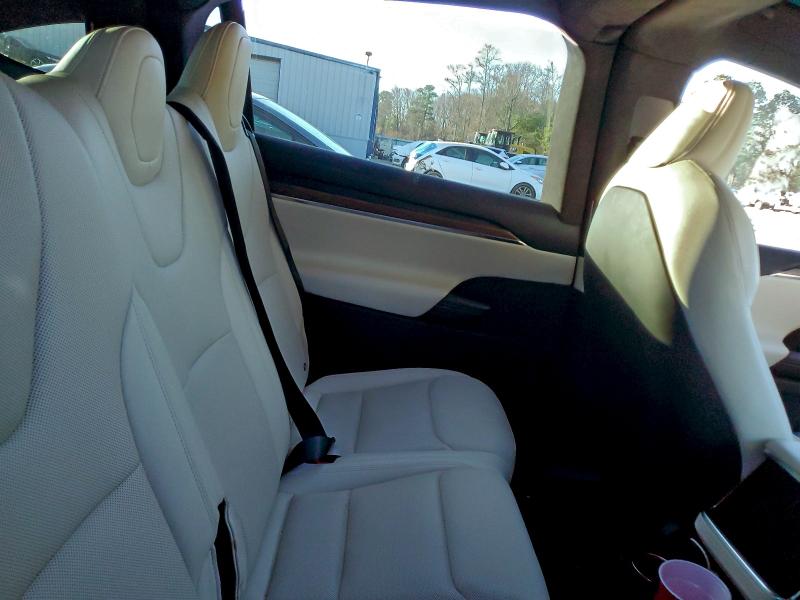 Photo 11 from auction – 2024 TESLA MODEL X with VIN 7SAXCAE50RF447106