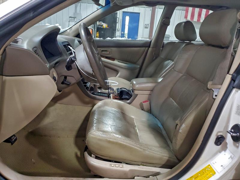 Photo 7 from auction – 2000 LEXUS ES 300 with VIN JT8BF28G6Y0279744