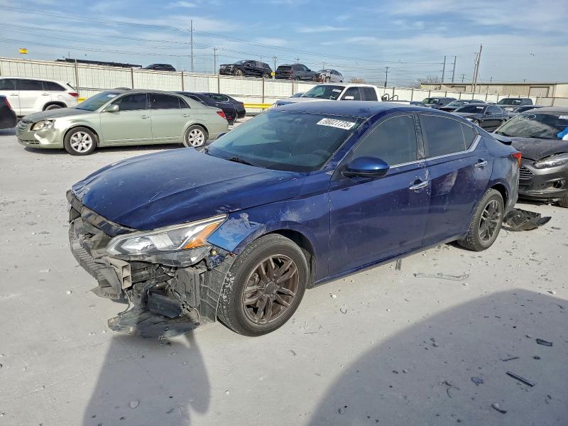 NISSAN ALTIMA S 2019 with VIN 1N4BL4BV8KC200552 - Photo from auction