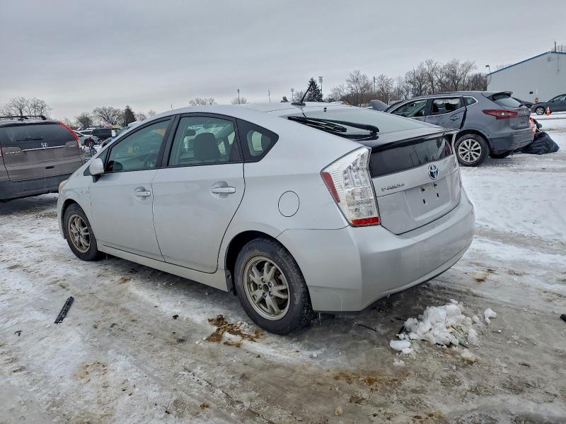 Photo 2 from auction – 2011 TOYOTA PRIUS with VIN JTDKN3DU4B5340539