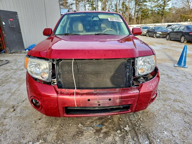 Photo 5 from auction – 2011 FORD ESCAPE LIM with VIN 1FMCU0EG0BKC31877