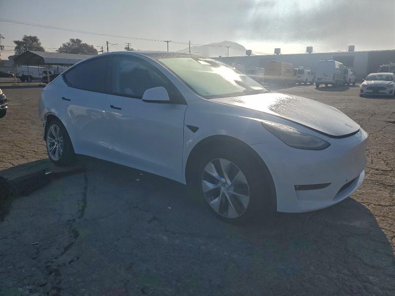 Photo 4 from auction – 2021 TESLA MODEL Y with VIN 5YJYGDEE6MF218588