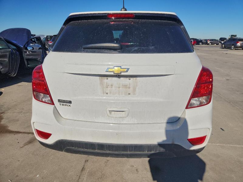 Photo 6 from auction – 2021 CHEVROLET TRAX LS with VIN KL7CJKSB9MB324642