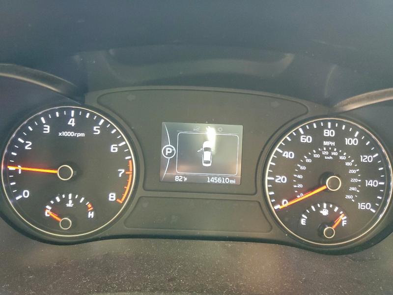 Photo 9 from auction – 2017 KIA OPTIMA LX with VIN 5XXGT4L3XHG122071