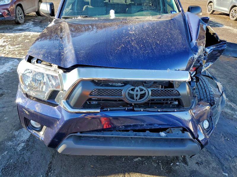 Photo 11 from auction – 2012 TOYOTA TACOMA with VIN 5TFUU4EN4CX047111