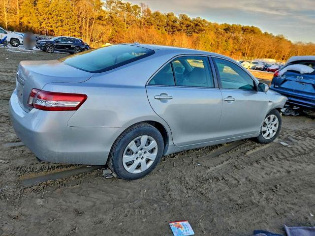 Photo 3 from auction – 2011 TOYOTA CAMRY BASE with VIN 4T1BF3EK4BU621087