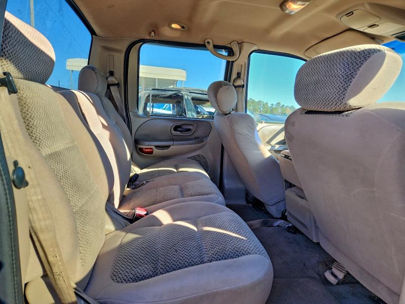Photo 10 from auction – 2002 FORD F150 with VIN 1FTRW07L82KC22766