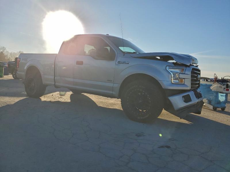 Photo 4 from auction – 2017 FORD F150 SUPER with VIN 1FTEX1EP7HFB80602