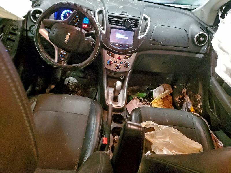 Photo 8 from auction – 2016 CHEVROLET TRAX with VIN KL7CJPSB4GB551335