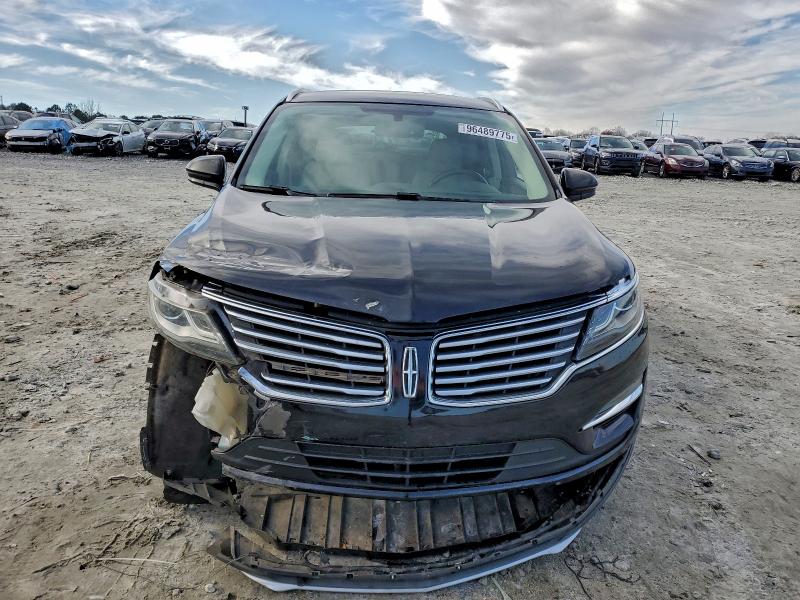 Photo 5 from auction – 2017 LINCOLN MKC SELECT with VIN 5LMCJ2C93HUL23567