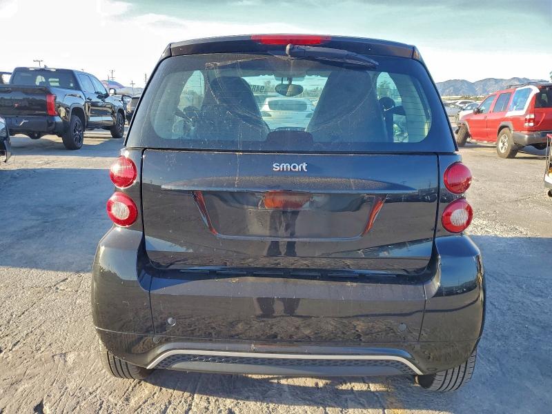 Photo 6 from auction – 2013 SMART FORTWO with VIN WMEEJ3BA0DK685705