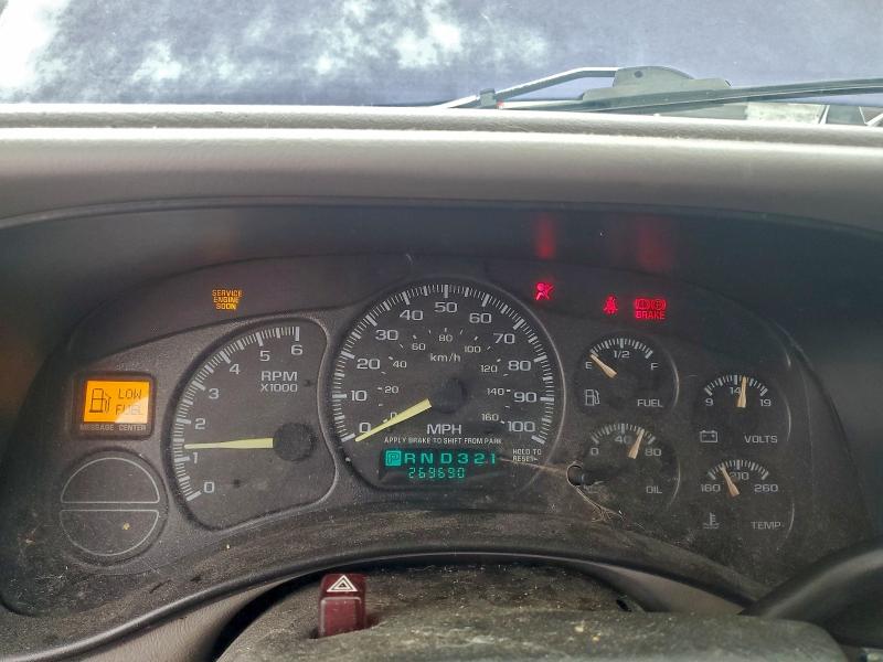 Photo 9 from auction – 2000 CHEVROLET SILVERADO with VIN 2GCEK19T2Y1108316