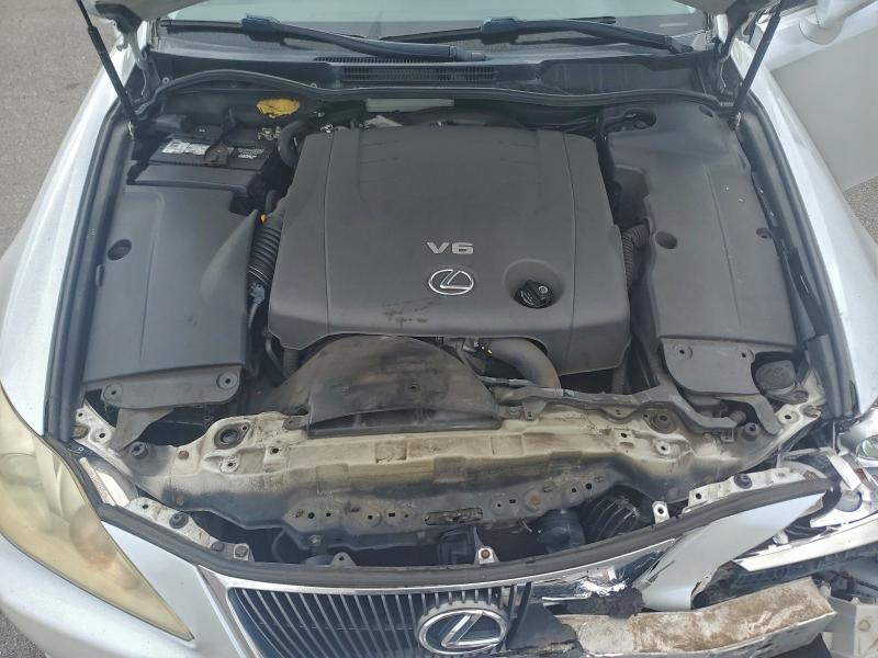 Photo 11 from auction – 2007 LEXUS IS with VIN JTHBK262572026369
