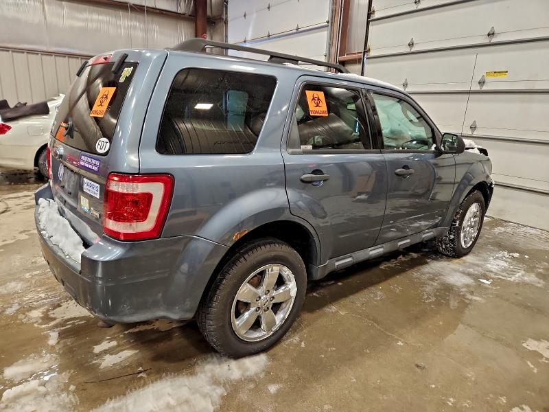 Photo 3 from auction – 2011 FORD ESCAPE XLT with VIN 1FMCU9DG1BKA61406