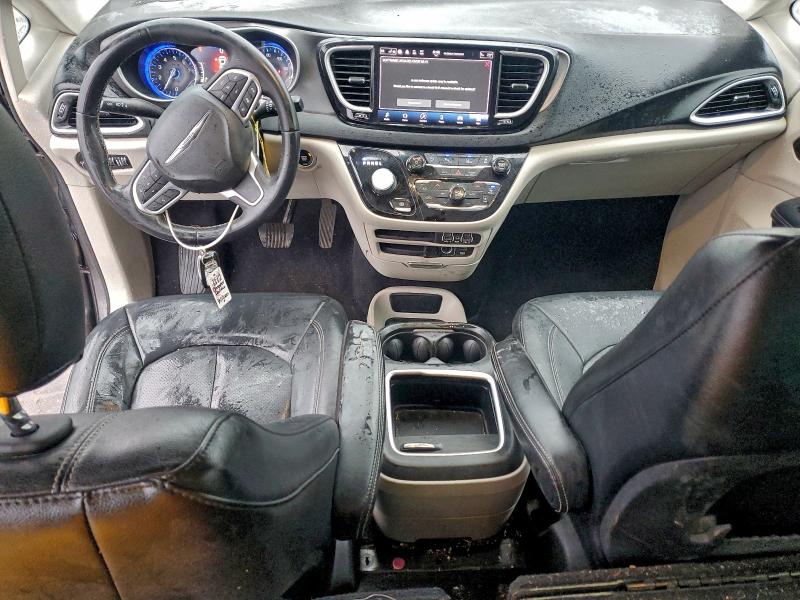 Photo 8 from auction – 2022 CHRYSLER PACIFICA T with VIN 2C4RC1BGXNR133165