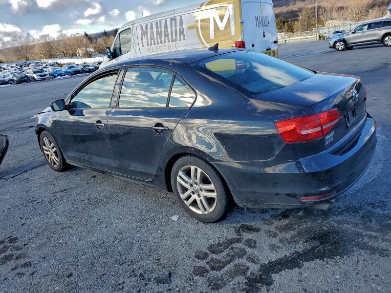 Photo 2 from auction – 2015 VOLKSWAGEN JETTA BASE with VIN 3VW2K7AJ1FM214257